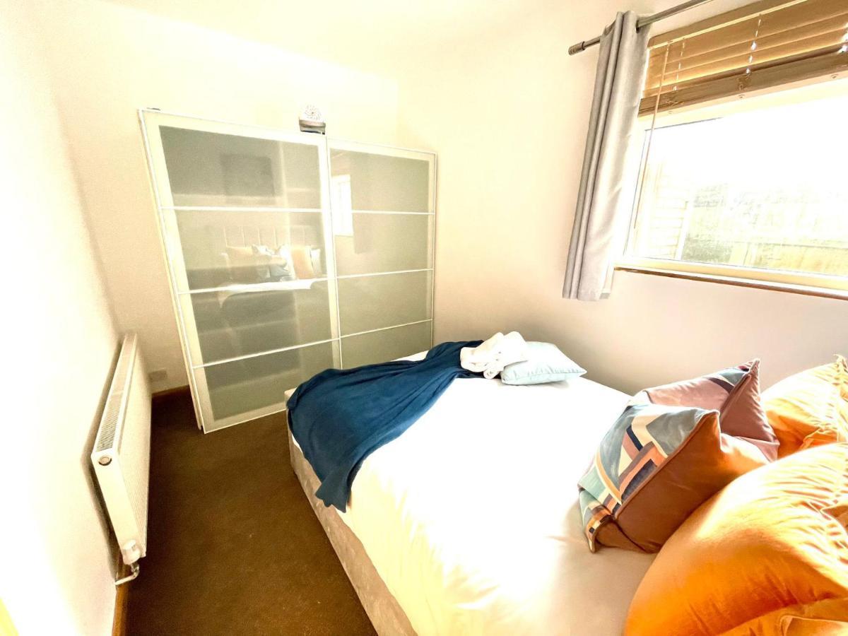 Koala & Tree - Renovated 2 Bed Apartment Ideal Location - Short Lets & Serviced Accommodation Cambridge Exterior foto