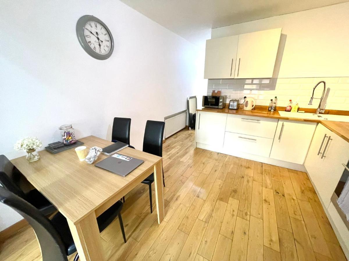 Koala & Tree - Renovated 2 Bed Apartment Ideal Location - Short Lets & Serviced Accommodation Cambridge Exterior foto