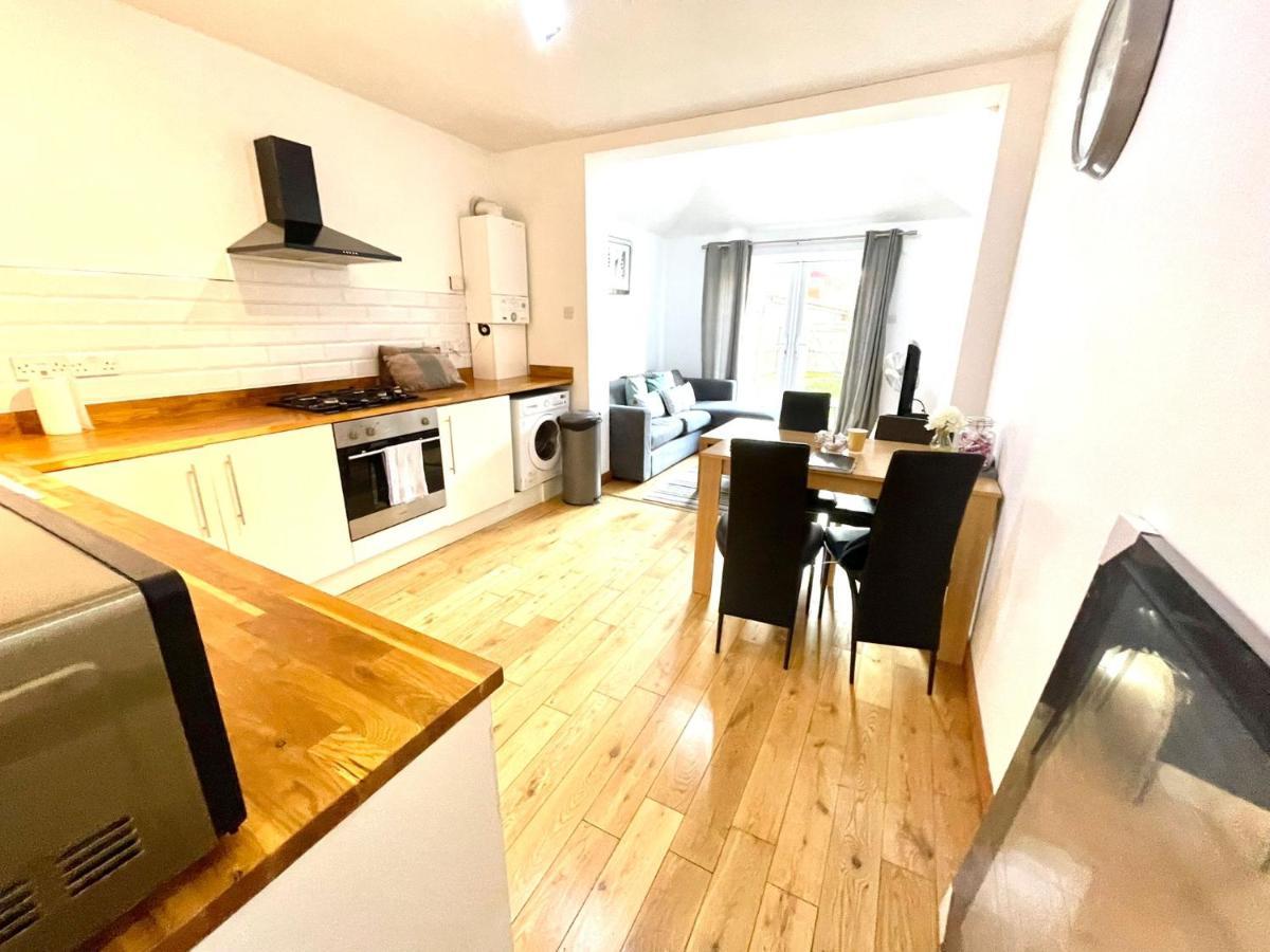 Koala & Tree - Renovated 2 Bed Apartment Ideal Location - Short Lets & Serviced Accommodation Cambridge Exterior foto