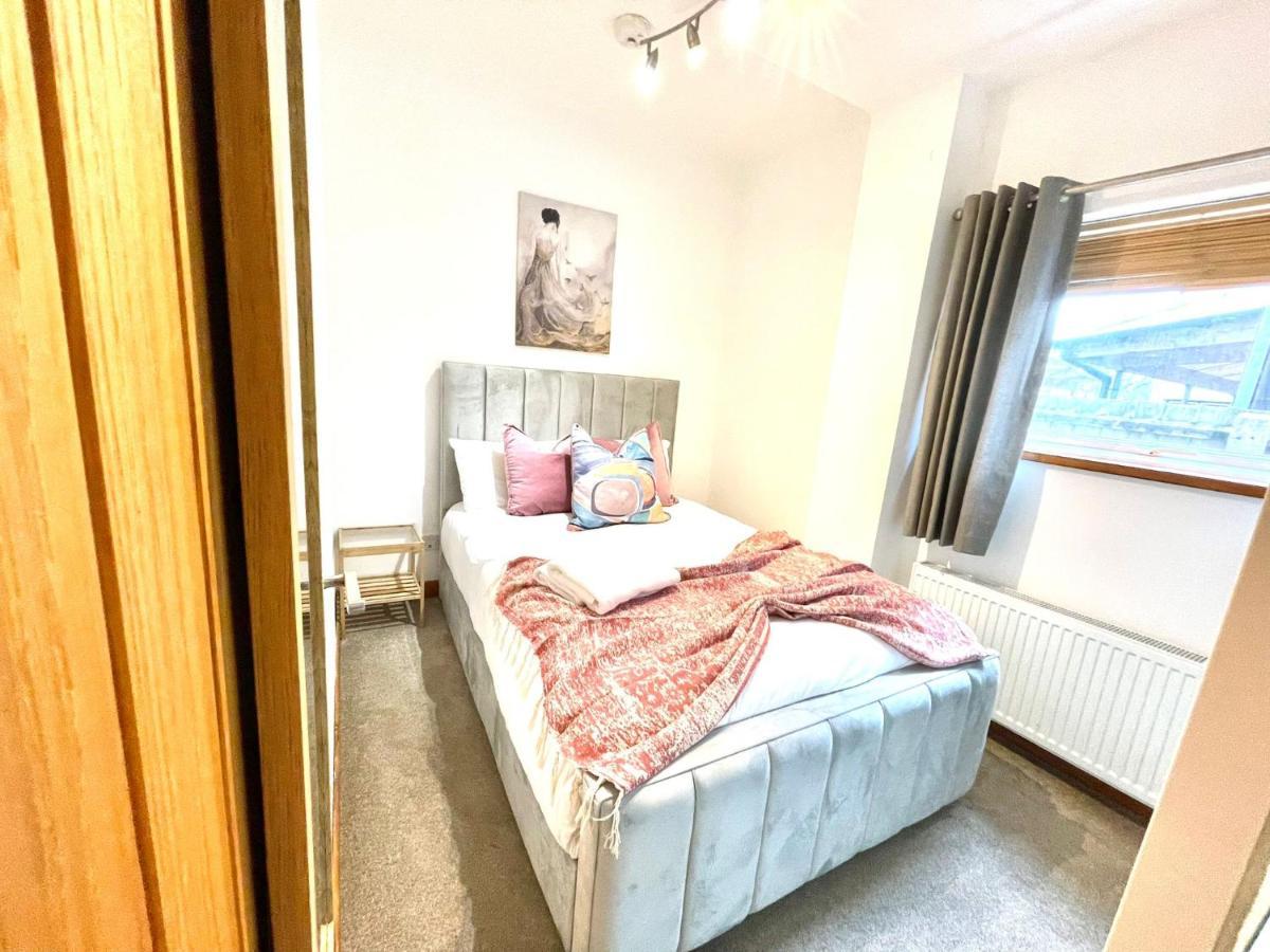 Koala & Tree - Renovated 2 Bed Apartment Ideal Location - Short Lets & Serviced Accommodation Cambridge Exterior foto