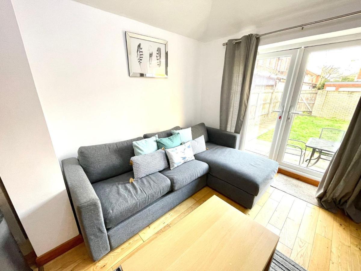 Koala & Tree - Renovated 2 Bed Apartment Ideal Location - Short Lets & Serviced Accommodation Cambridge Exterior foto