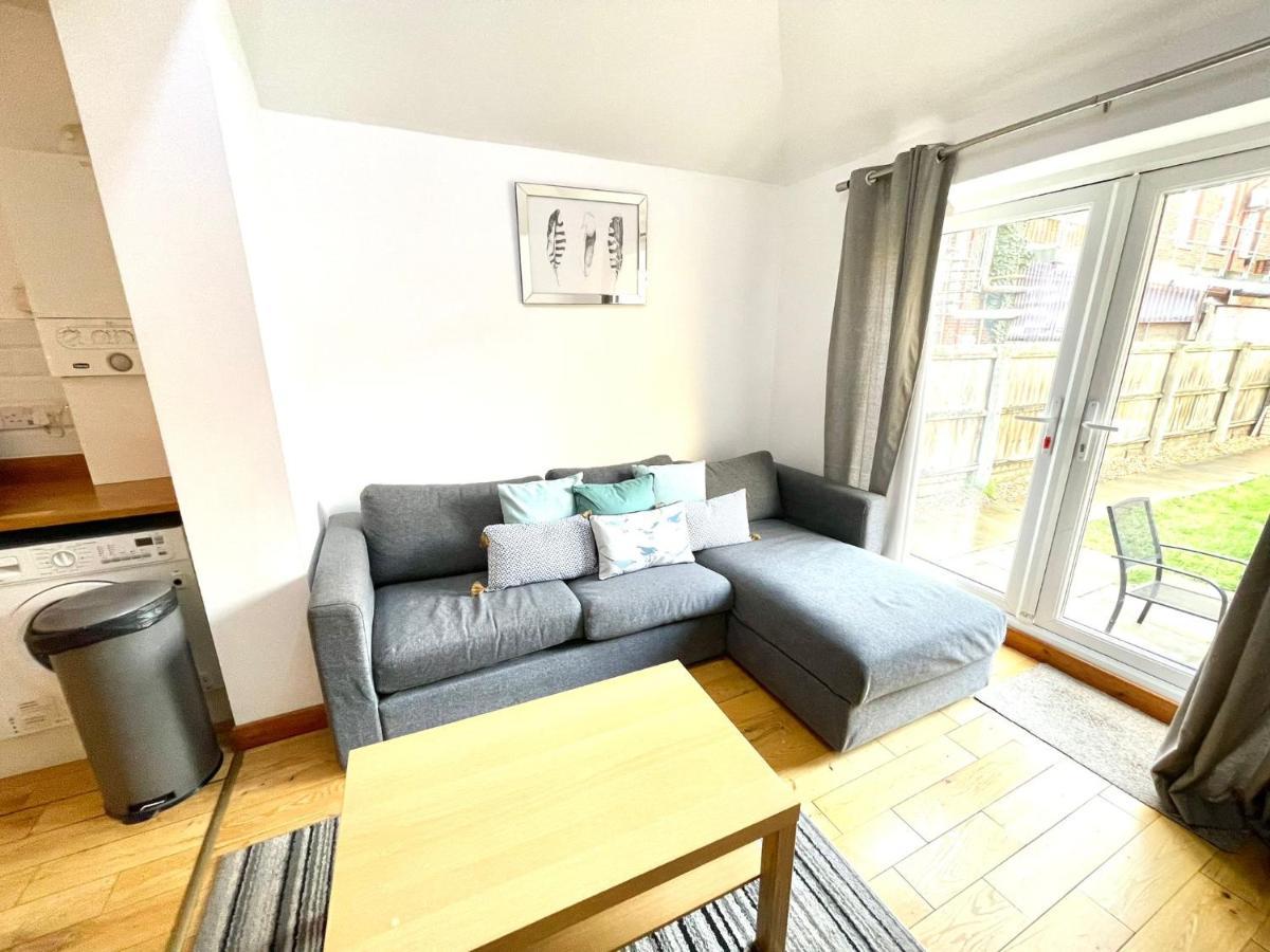 Koala & Tree - Renovated 2 Bed Apartment Ideal Location - Short Lets & Serviced Accommodation Cambridge Exterior foto