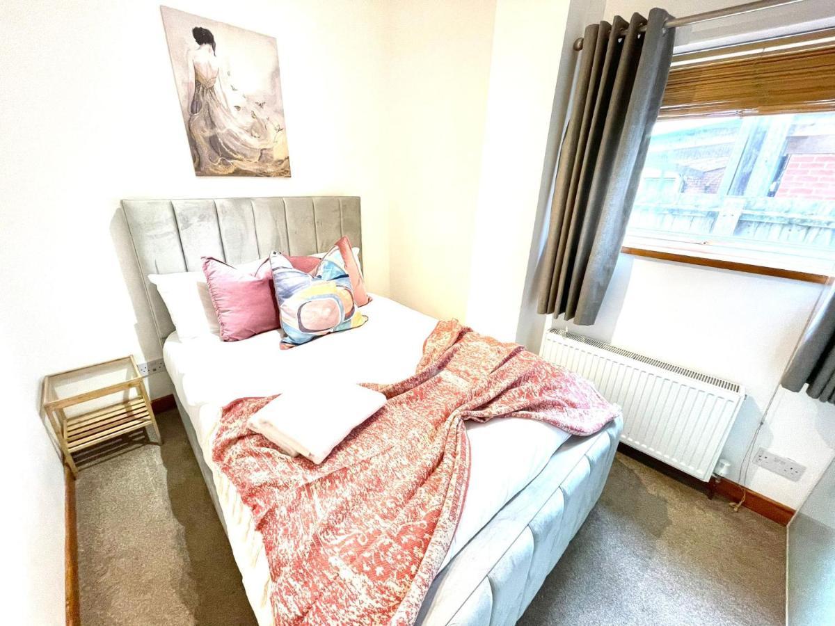 Koala & Tree - Renovated 2 Bed Apartment Ideal Location - Short Lets & Serviced Accommodation Cambridge Exterior foto